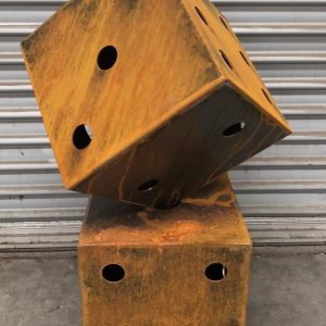 Sculpture DICE-300